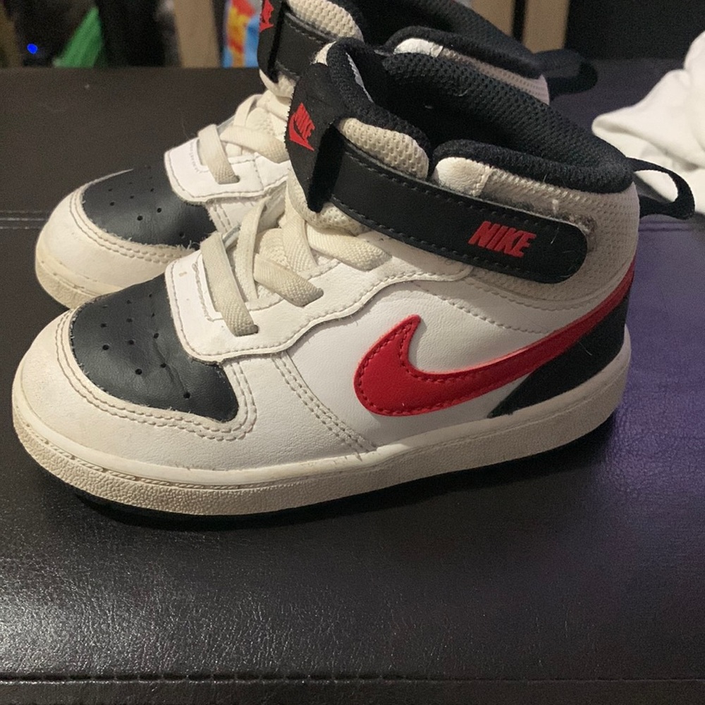 Kids size 8 Nike high tops
